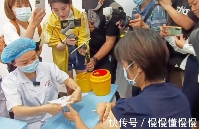 雅典娜|40岁奥运冠军变气质型女强人,嫁大4岁教练,女儿小名合称雅典娜