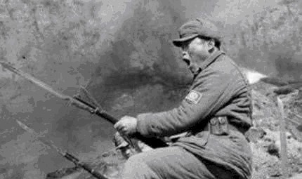 兵王|传奇“兵王”晚年看电影,哈哈大笑着离开人世,他看到什么了?