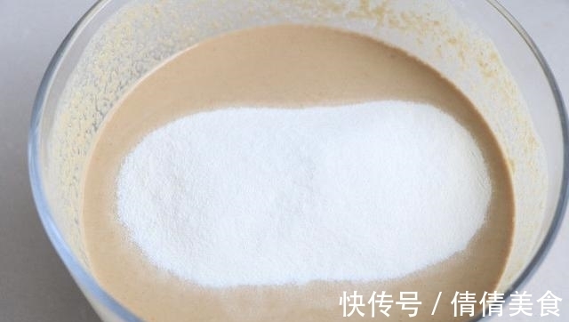 小米只会做粥喝?不如做成发糕,多1小步,保证松软香甜