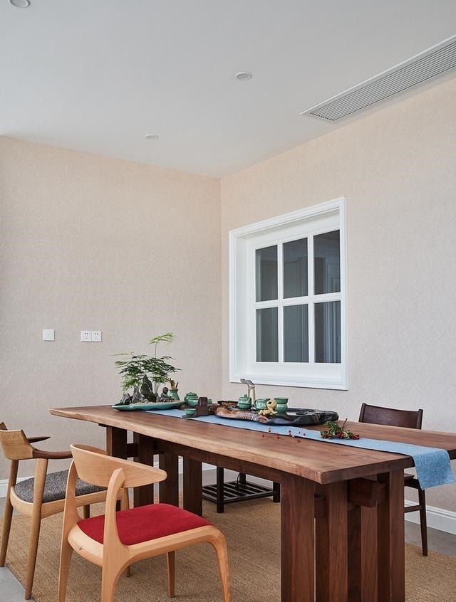 风格|三口之家的简美复式，从玄关开始就优雅，室内精致大气，赏心悦目！