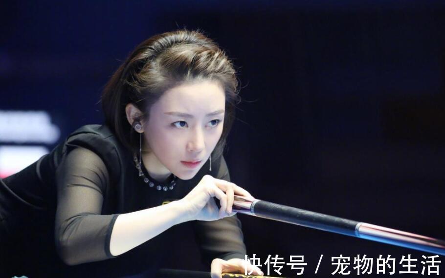 台球|心疼潘晓婷!40岁走上新岗位,工资曝光,为何没有男士主动走向她