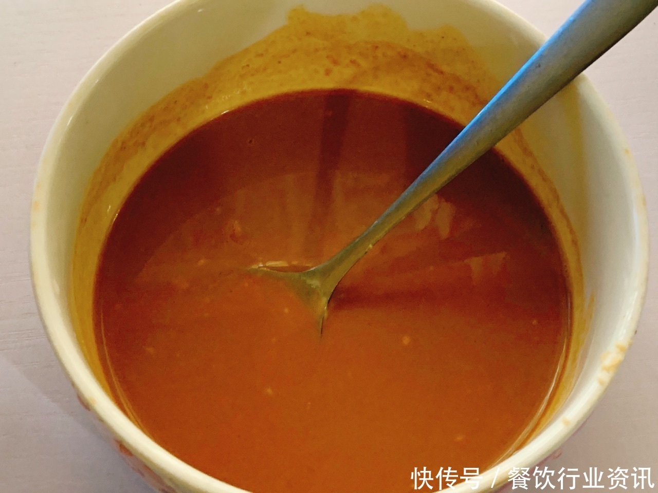 牛奶|何老师在家做麻辣烫,原来这么普通,但做完好香啊