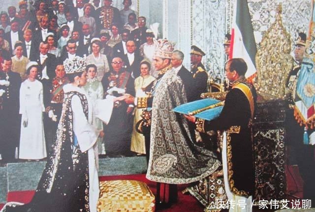 末代皇帝|伊朗末代皇帝巴列维的后人结局如何？