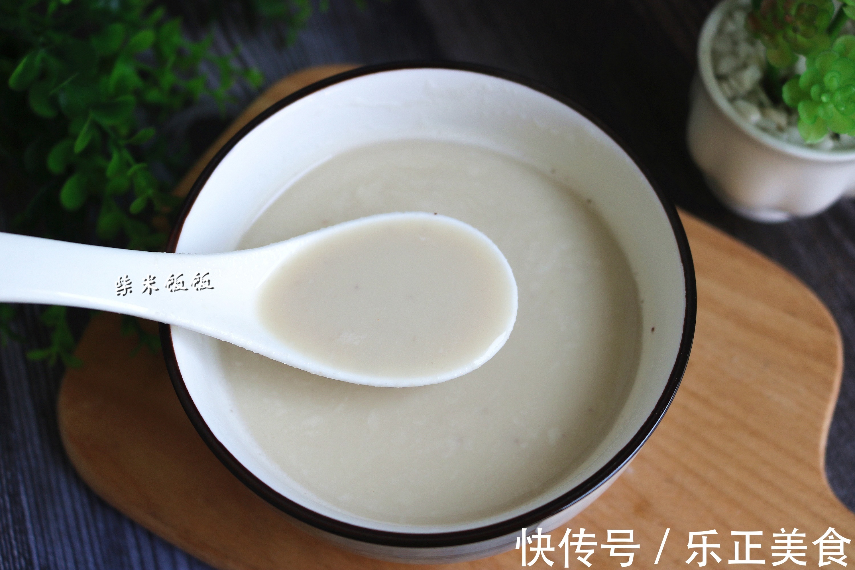 红枣|早餐豆浆，别只放黄豆，多加这3种食材，豆浆香浓更营养