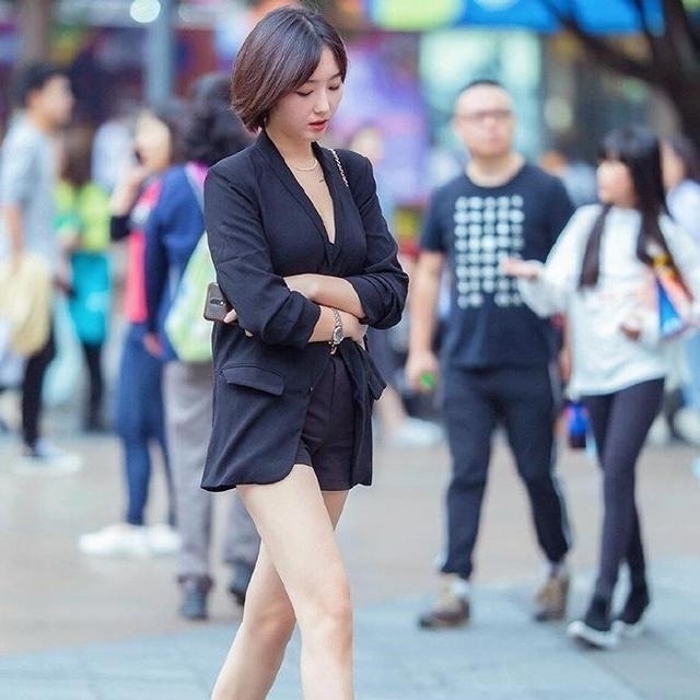 胳膊 宫廷泡泡袖,营造出高级质感!