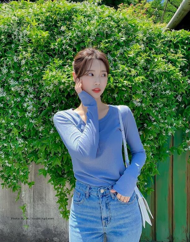 小姐姐|韩系风格的穿搭博主有着清新又甜美颜值 长在了我审美上的小姐姐