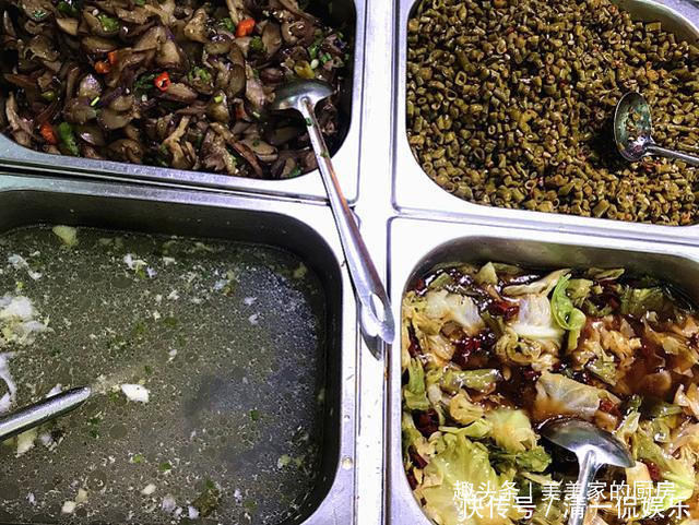 单位|第一次吃单位工作餐,27个菜,才12块钱一餐!看看都吃了啥