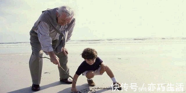 孩子|姥姥和奶奶带娃的区别,差距不是一般的大,两者出发点就不同了