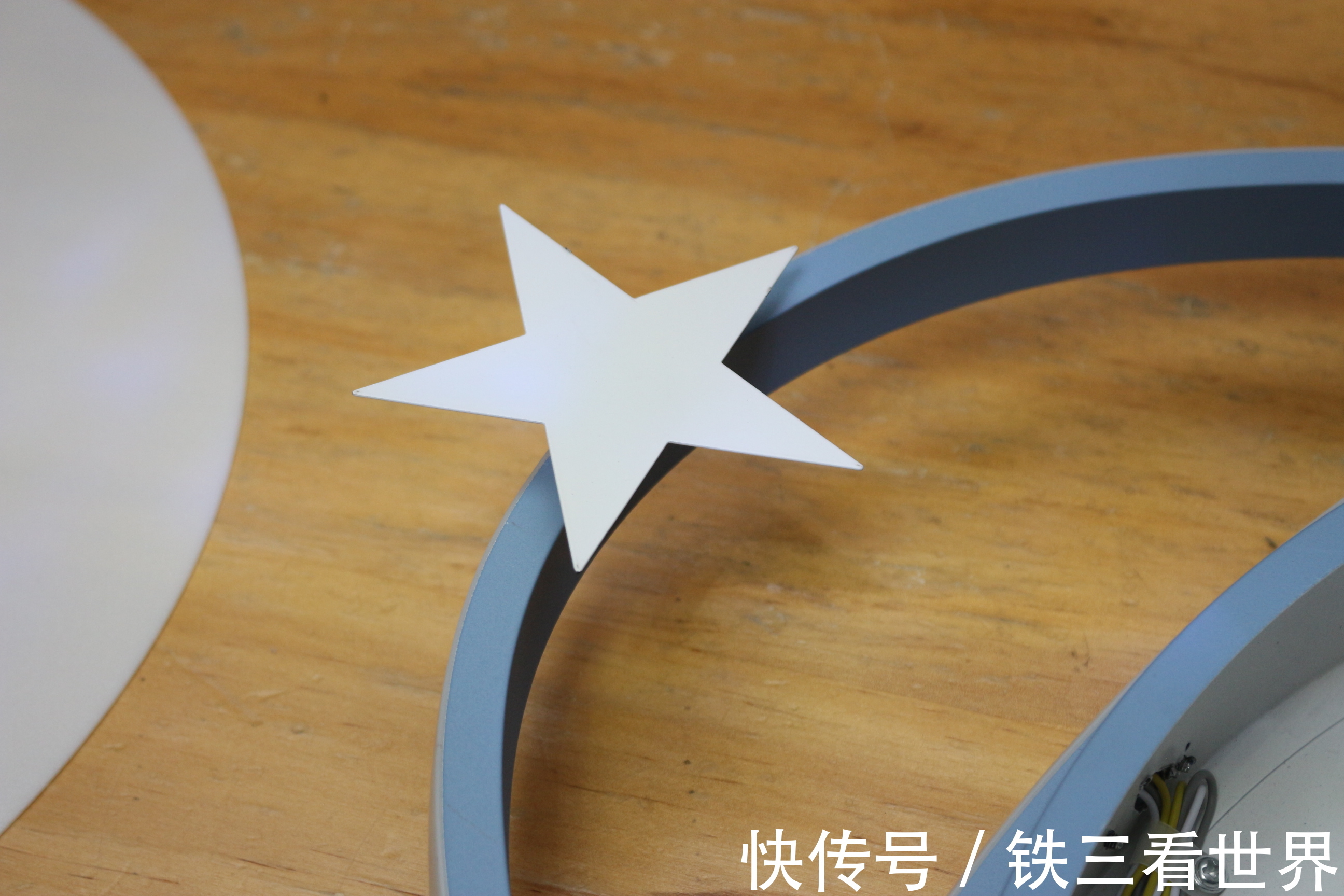 天猫精灵|儿童卡通顶灯改造作业