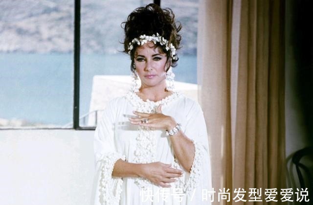 理查德!自带服装拍戏不算什么,泰勒拍电影自备珠宝,给剧组省了好多经费!