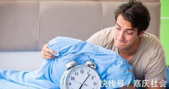 睡眠|睡眠又有“新标准”？成年人应睡够这个数！4个助眠法不妨试试！