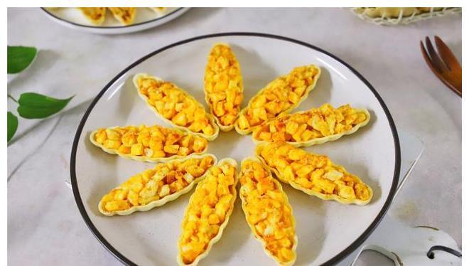 焦糖杏仁|零难度的网红小零食，手残党就能做，香甜酥脆，好吃到停不下来