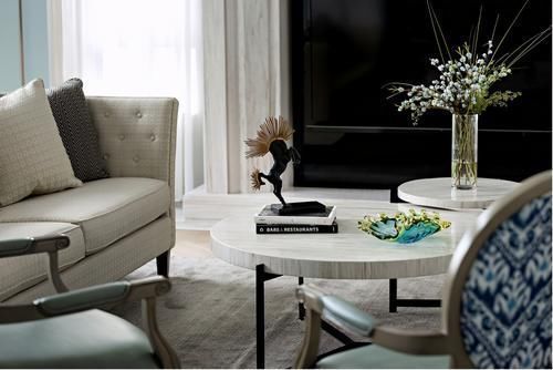 海景房|502平临海别墅，架高空间场域三面大扇窗，海景房就要这个“味”