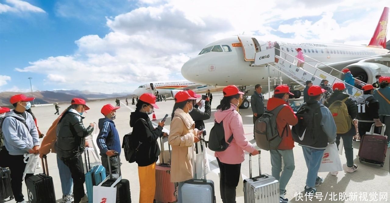 转场|转场大兴机场一周年 首都航空“小康航线”接地气