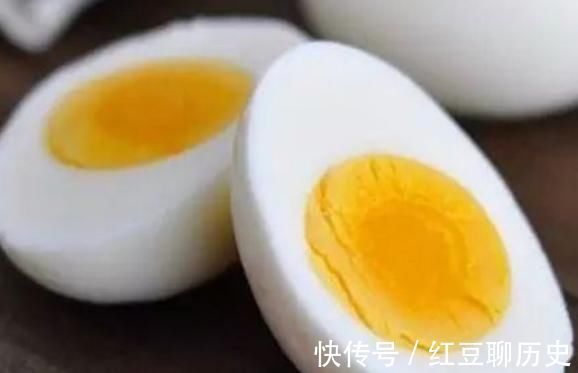 蛋黄|若是每天吃一个“鸡蛋”,提高免疫力,3种错误吃法反而伤身!