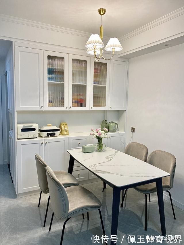 收纳|107㎡的家装风格选择了白色系,简单干净现代时尚,就是不耐脏