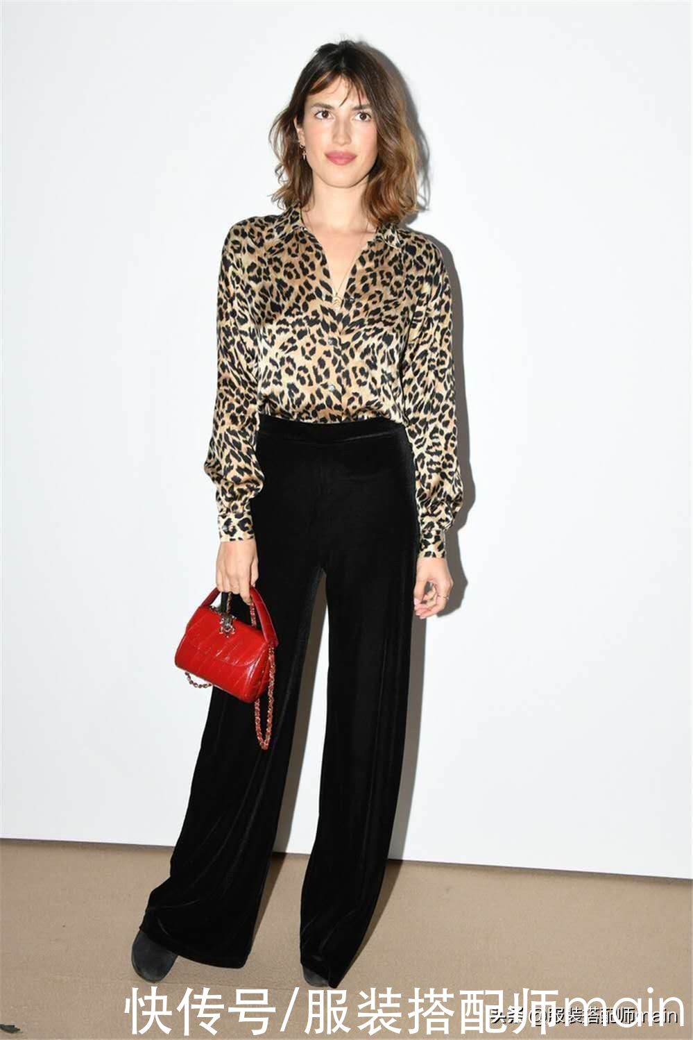 学会丝质衬衫的4种穿搭小心机，你也能优雅得毫不费力