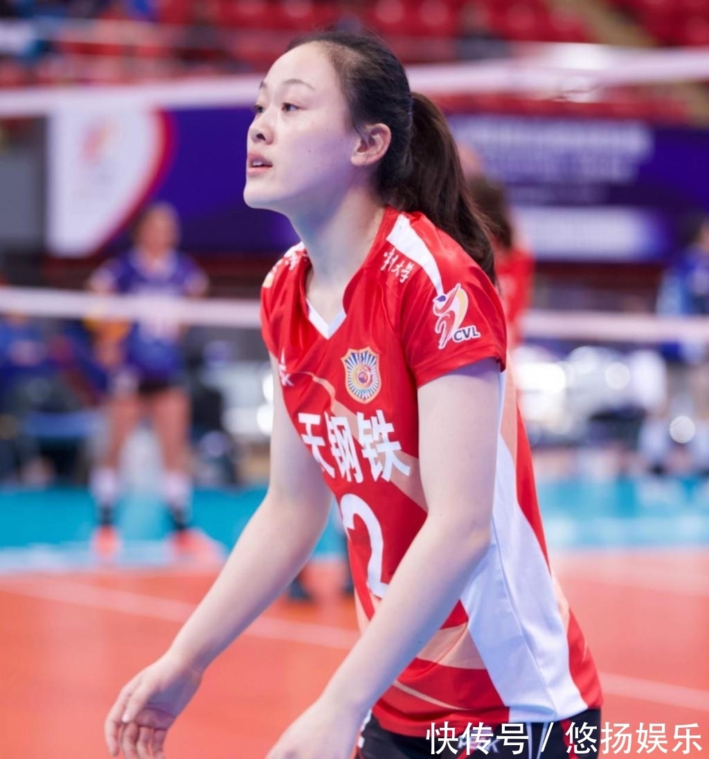龚翔宇|轰17分表现惊艳!女排1米8主攻撕开防线,大黑马成联赛最大发现