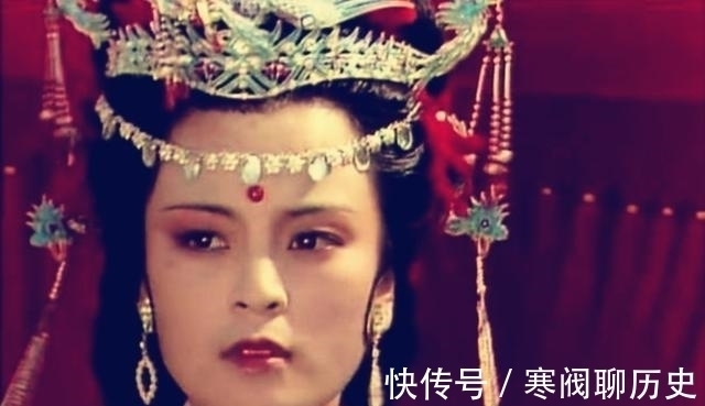 荣国府!红楼梦:贾府中出身最高贵的小姐,却是结局最为凄凉,不是元春