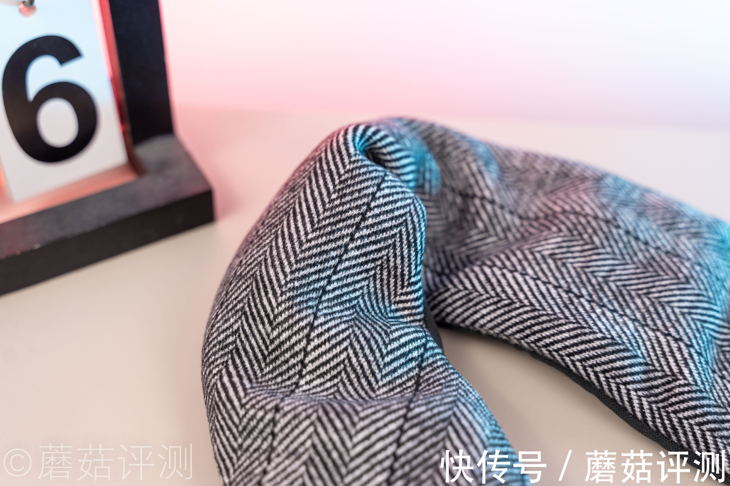 温度 守护后脖颈的最后一片温暖!飞乐思(FLEXWARM)发热围巾行家里手款 体验评测