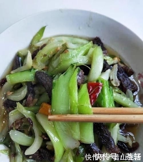 气血|它是天然“胰岛素”，降血糖最厉害，尿糖高的人要多吃，身体好