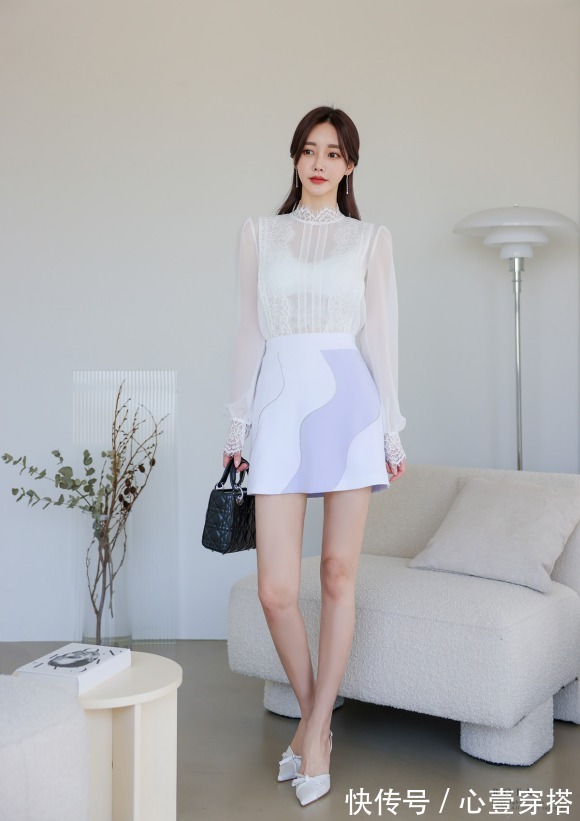 时尚|女神孙允珠高清时尚搭配：夏雪螺旋纽花透明冰晶纱纺裙
