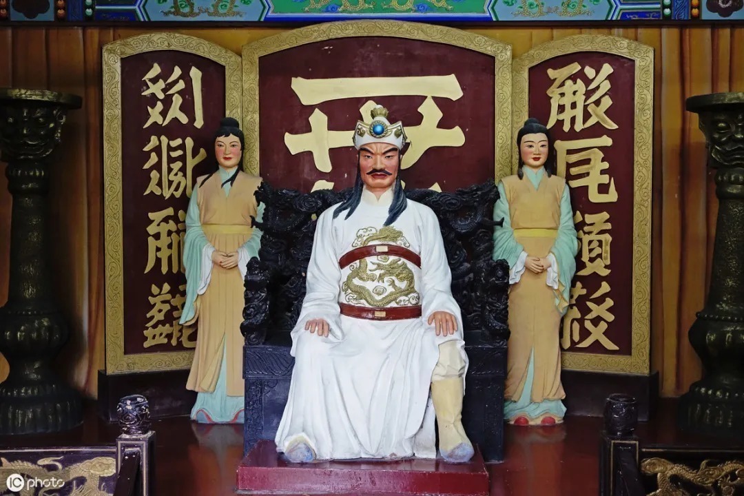 李元昊&五代为将、数十人战死:这是比“杨家将”作用还大的宋朝名将家族