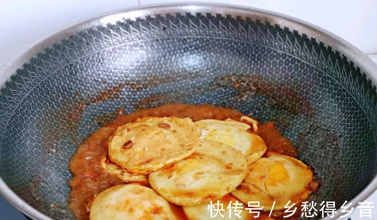 冰糖|鸡蛋的花样新吃法,此做法,酱香浓郁,下饭又解馋,孩子很爱吃!