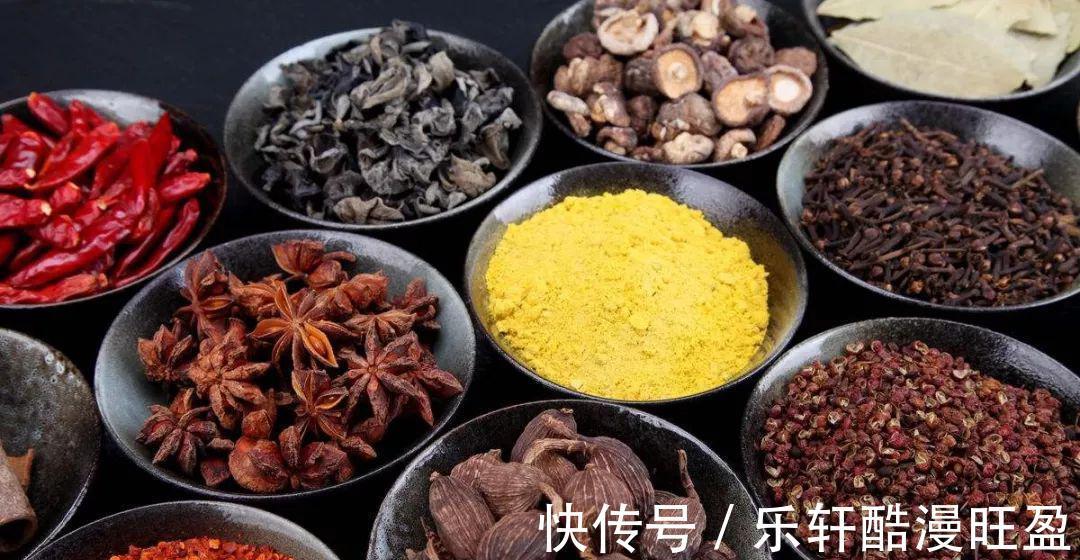 动物性|不管炖什么骨头汤,记住“3步骤2不放”,汤白味鲜,关键还不腥