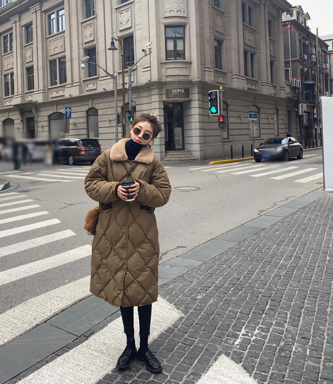 econ|无论年纪多大,冬季都要保暖,这4款棉服帮你塑造好气质