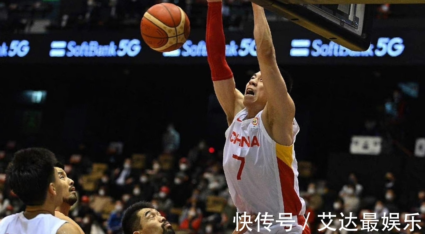 杜锋|合砍30分!男篮两小将成球队获胜功臣,杜锋6字回怼太解气