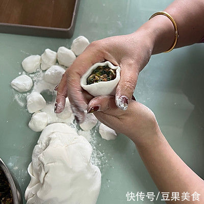 馅儿|学会在家做手工菜肉汤圆，再也不用出门买了