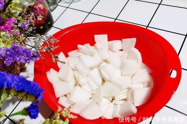腌萝卜只知道放盐老厨师用了40年的秘方,简单又好吃,贼香