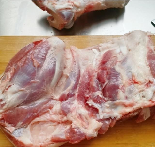 不油|肘子不知道怎么做好吃教你一种做法，不油不腻超好吃