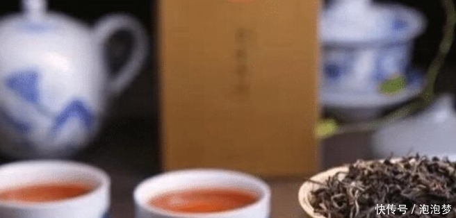 陈茶|常年喝茶叶的人和只喝白开水的人,谁的身体会更好?