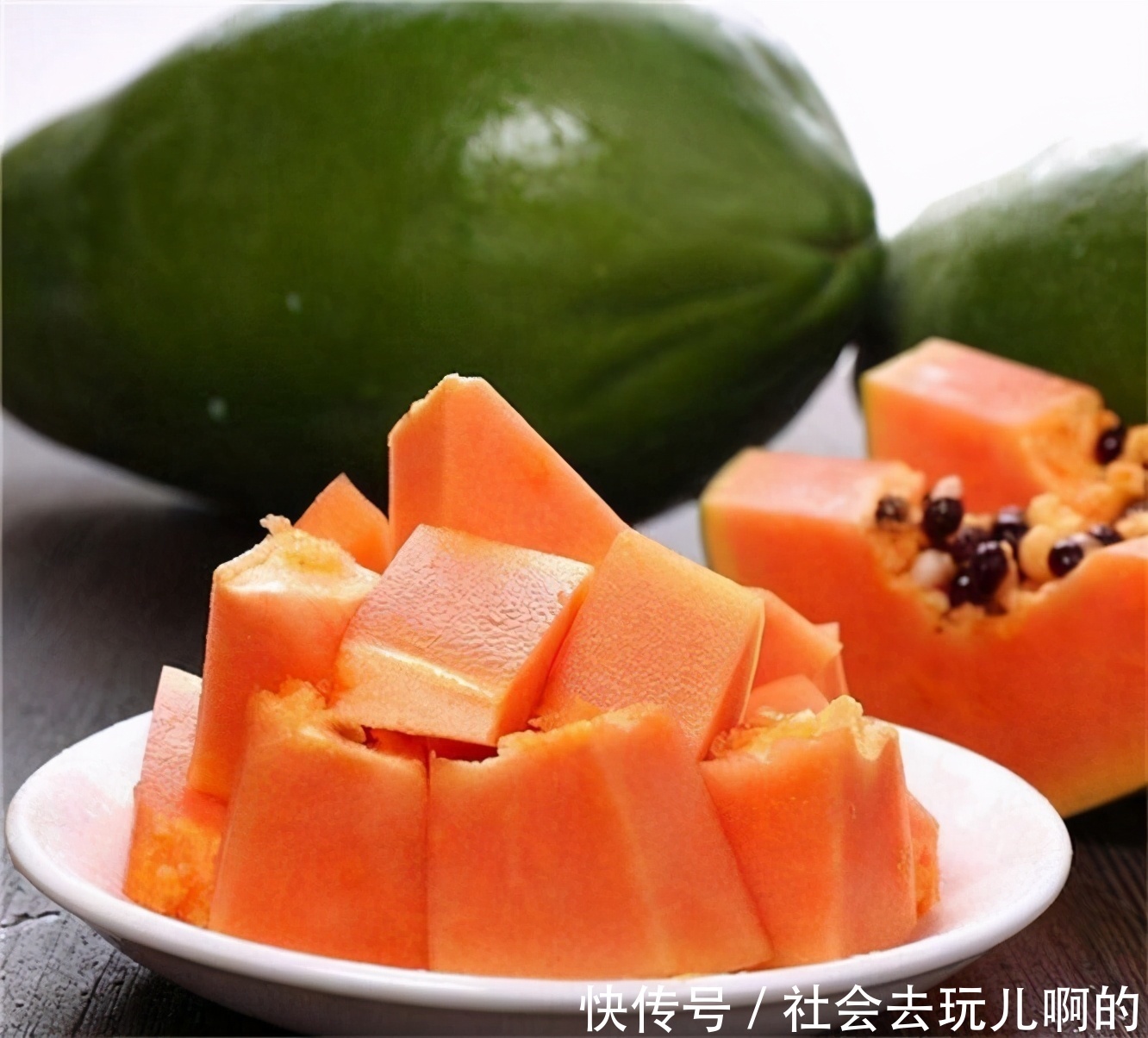 女性不想老,不妨多吃3种食物,排毒抗衰,润肠