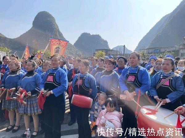 秋桥文！紫云县举办“中国布依族秋桥文化研究发展基地”挂牌仪式