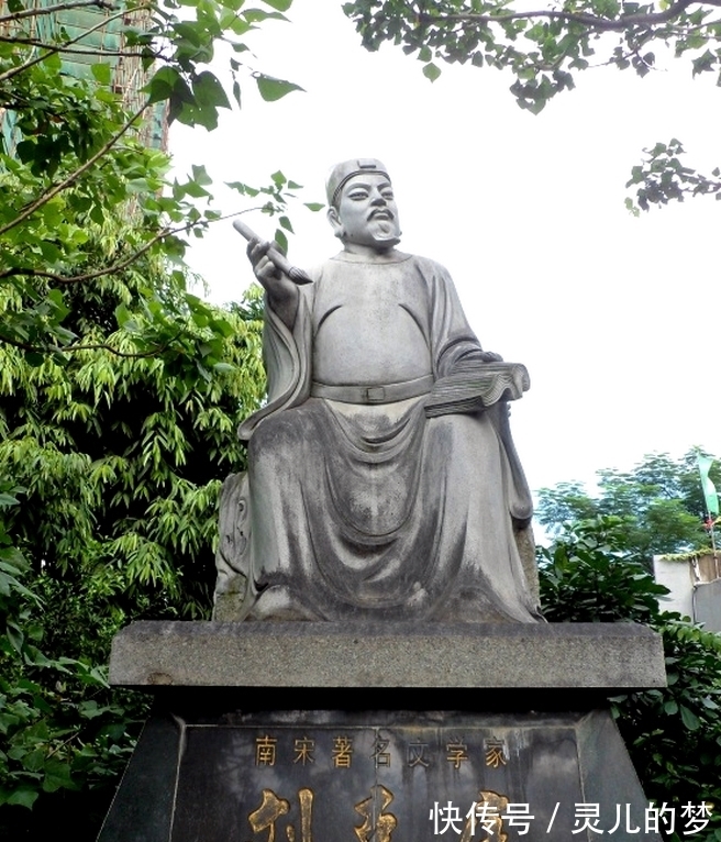 柳莺$绝句欣赏:刘克庄园林咏莺梭,谢枋得楼台描花影