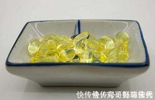 黑眼圈|每晚睡觉前,吃一粒维生素E的人,最后会怎样?4个好处不请自来