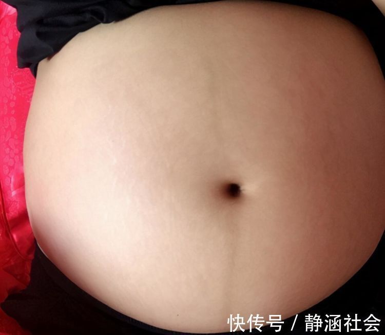 肚子|准妈妈肚皮被“盯上了”,孕肚的几个特点,跟胎宝性别有关吗?