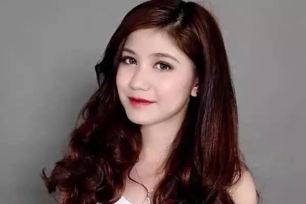 记住这7个裸妆技巧，你就是半个女神