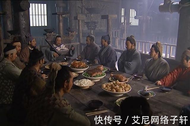 神行太保|《水浒传》中简单的一顿饭，却折射了宋朝阶层间巨大的收入差距