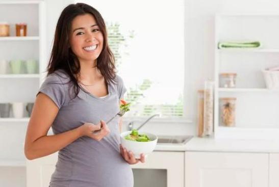 宝宝|为啥现在越来越多大眼萌娃除了基因好,还有这原因,你也能做到