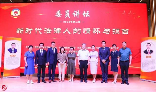 t01938524d5899e7157.jpg?size=640x379