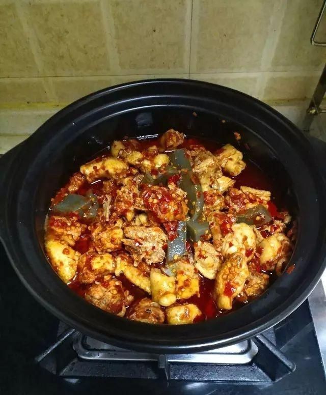 辣子鸡|辣子鸡最好吃的做法,大厨教你在家做出来,越吃越上瘾收藏了