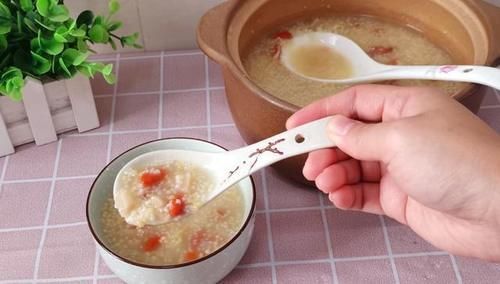 小米、黃米長得像,但作用不同,養(yǎng)胃吃小米還是黃米?吃錯(cuò)反傷胃