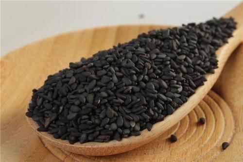 草酸|骨质疏松不能吃豆腐?要想骨骼强壮,这“3种”食物少往餐桌上放