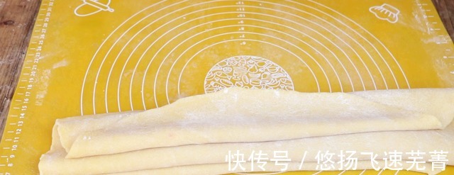 鸡蛋手擀面怎么做教你一招,面条爽滑筋道,吃着真过瘾!