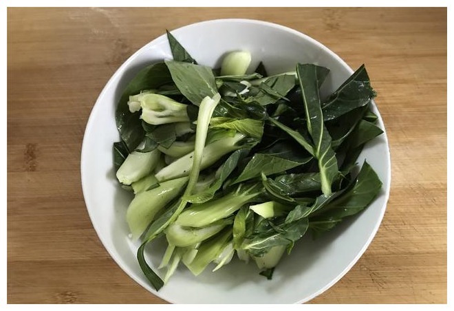 不想做饭就来碗快手炒面，美味营养，简单易做，10分钟吃上