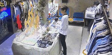 青3|曝《青3》选手偷东西,店家拒绝调解并报警,当事人现在百口莫辩